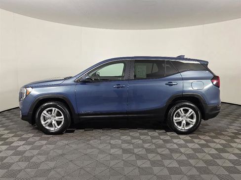 Used 2024 GMC Terrain SLE AWD/4WD image 8