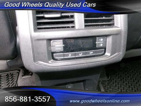 Used 2022 Volkswagen Atlas SE image 18