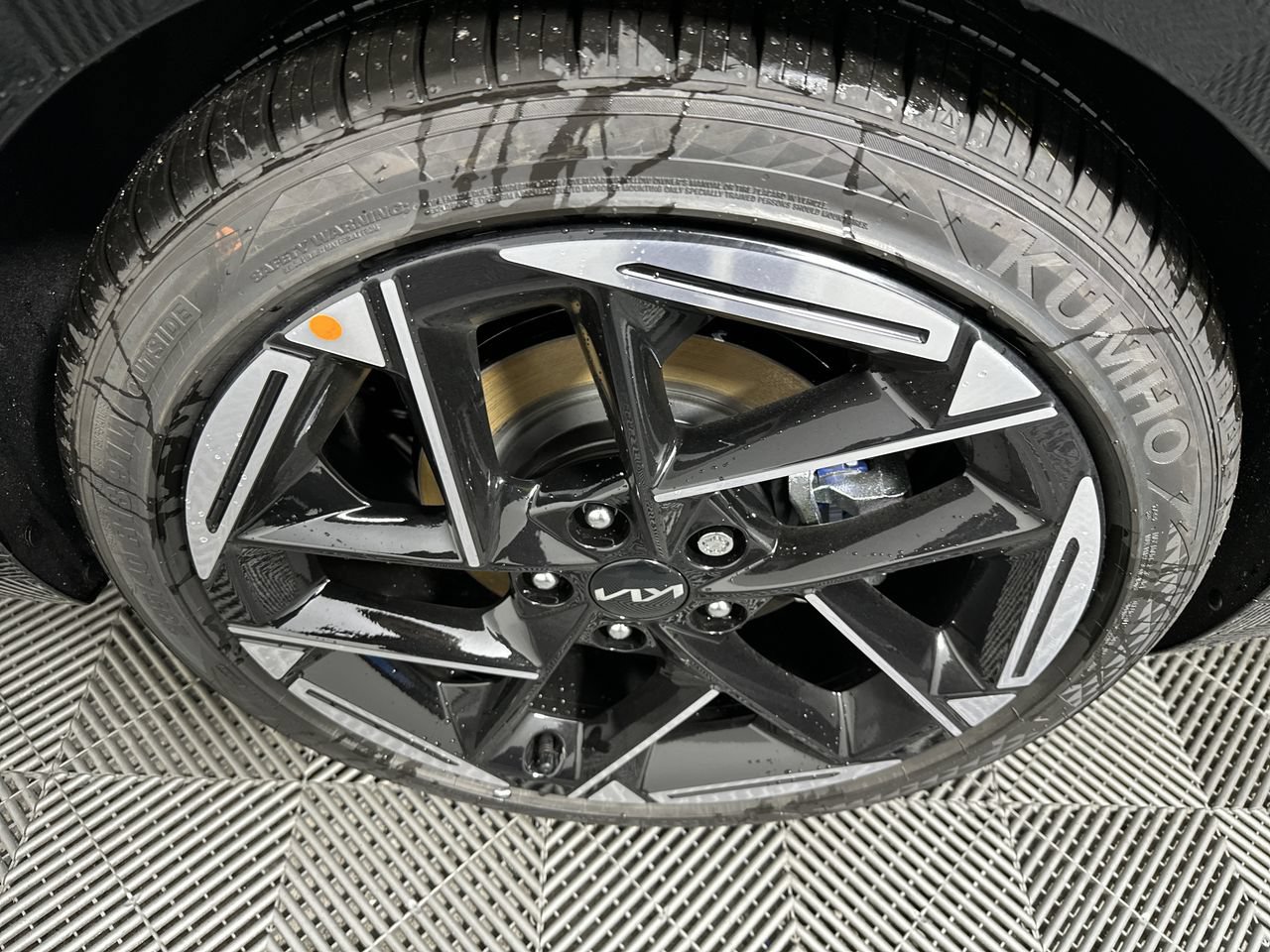 New 2027 Kia K4 GT-Line FWD image 21