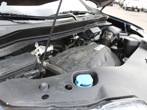 Used 2016 Honda Pilot Touring image 50