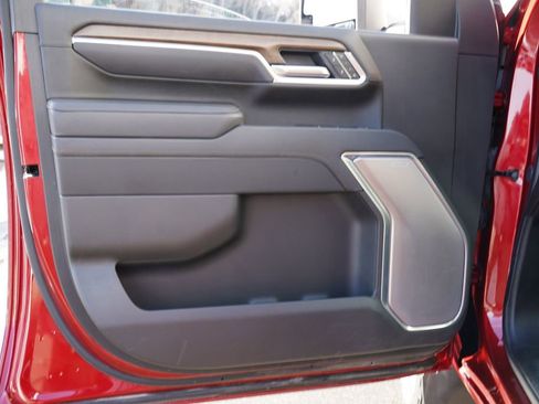 Used 2025 Chevrolet Silverado 3500 High Country w/ High Country Premium Package image 17