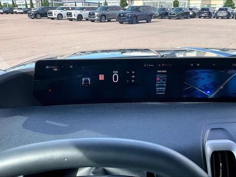 Used 2025 Ford Expedition Active AWD/4WD image 20