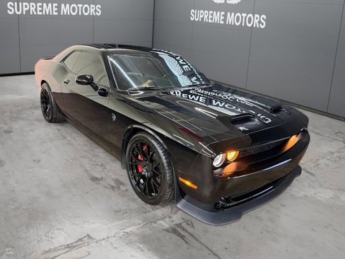 Used 2023 Dodge Challenger SRT Hellcat Redeye image 3