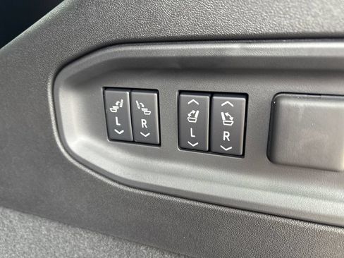 New 2026 Cadillac Vistiq Premium Luxury w/ LPO, Floor Liner Package AWD/4WD image 46