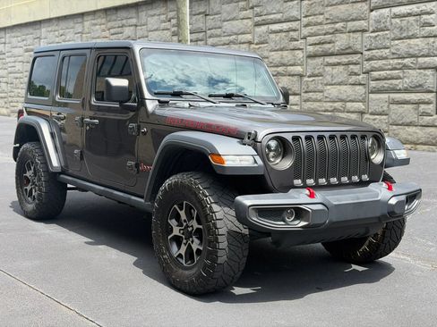 Used 2018 Jeep Wrangler Unlimited Rubicon AWD/4WD image 4