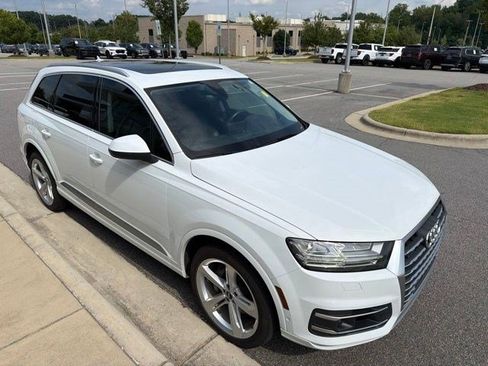 Used 2019 Audi Q7 3.0T Prestige AWD/4WD image 8