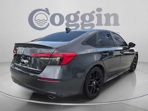 Used 2023 Honda Civic Sport image 6