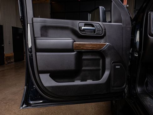 Used 2022 Chevrolet Silverado 3500 High Country w/ LPO, Hitch Package image 35