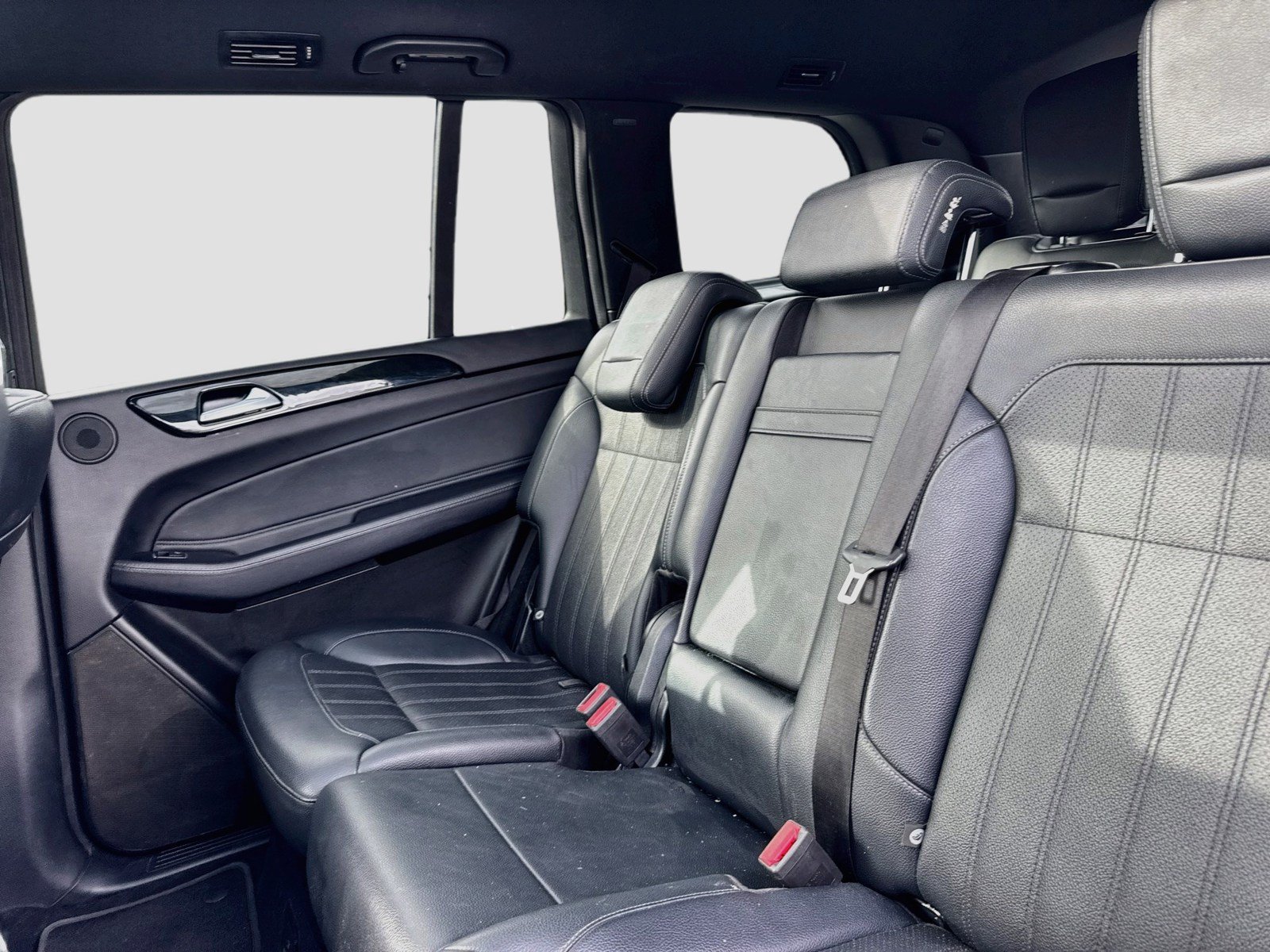 Used 2019 Mercedes-Benz GLS 450 4MATIC image 17
