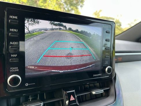 Used 2022 Toyota Corolla SE FWD image 24