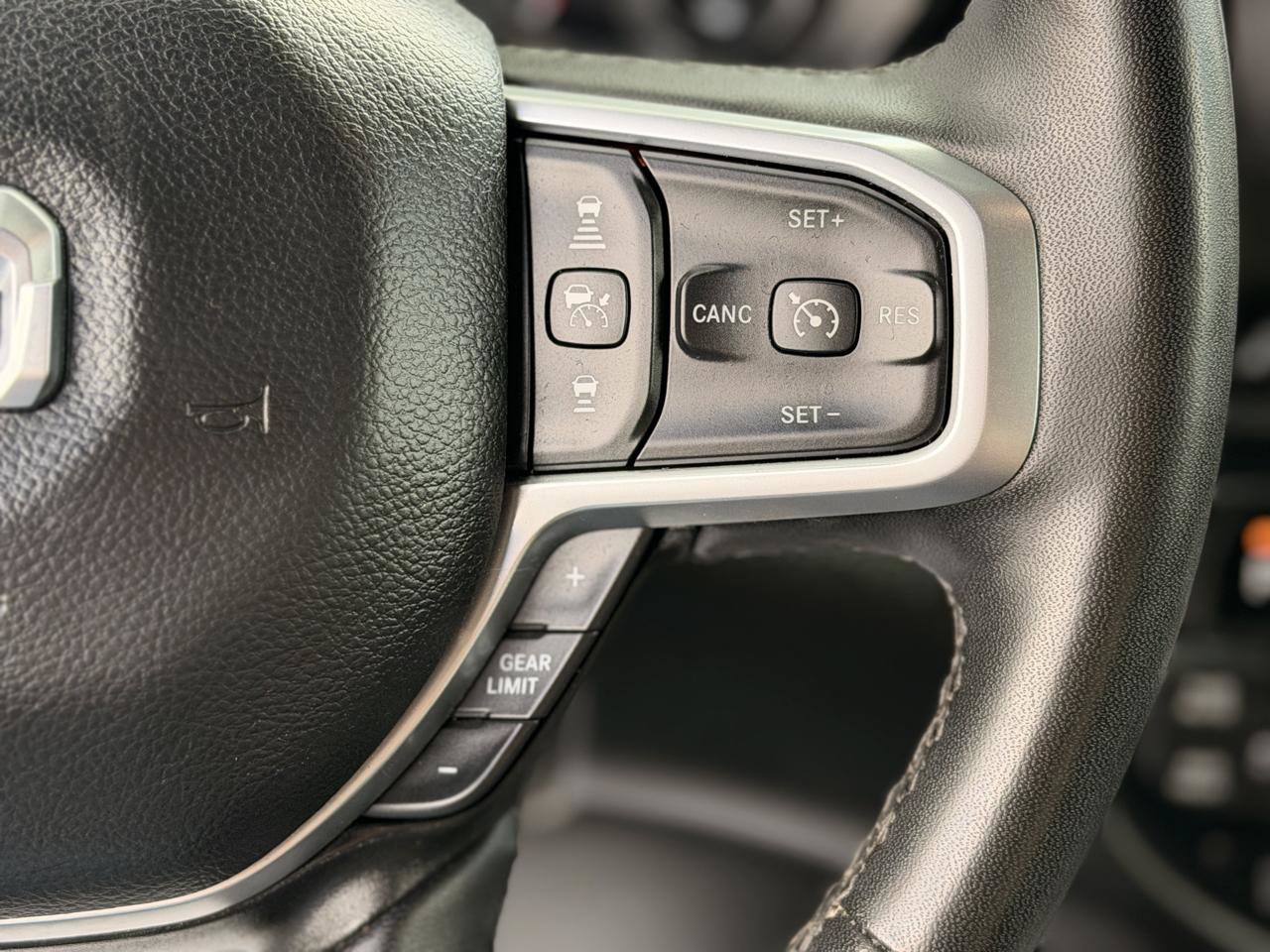 Used 2025 RAM 1500 Big Horn AWD/4WD image 28