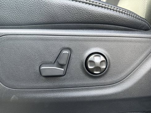 New 2026 RAM 1500 RHO w/ RHO Level 1 Equipment Group image 14