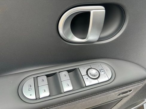New 2024 Hyundai Ioniq 5 Limited image 14