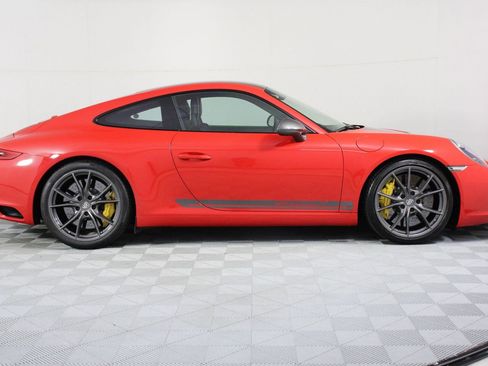Certified 2019 Porsche 911 Carrera T RWD image 8