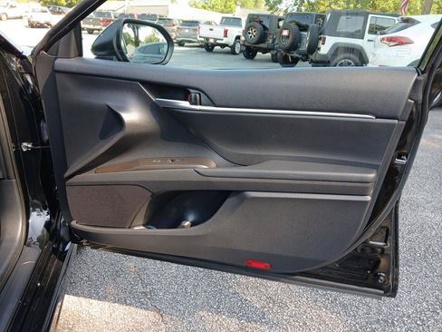 Used 2024 Toyota Camry SE w/ Convenience Package FWD image 14
