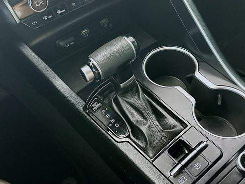 Used 2022 Kia K5 LXS image 16