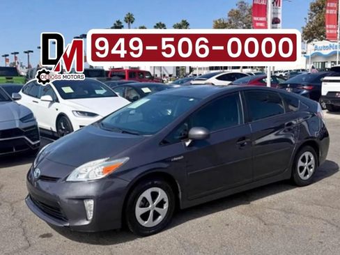 Used 2013 Toyota Prius Two FWD image 1