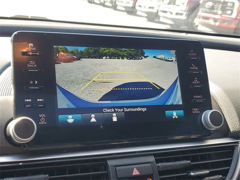 Used 2022 Honda Accord Sport image 20