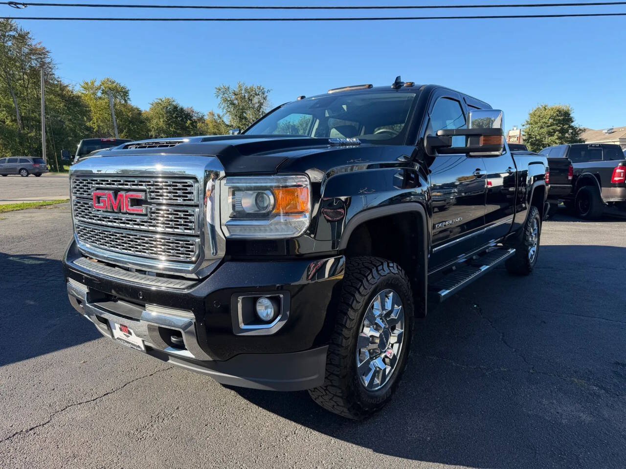 Used 2019 GMC Sierra 2500 Denali AWD/4WD image 12