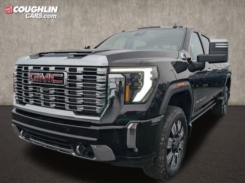 New 2026 GMC Sierra 3500 Denali w/ Denali Reserve Package image 3