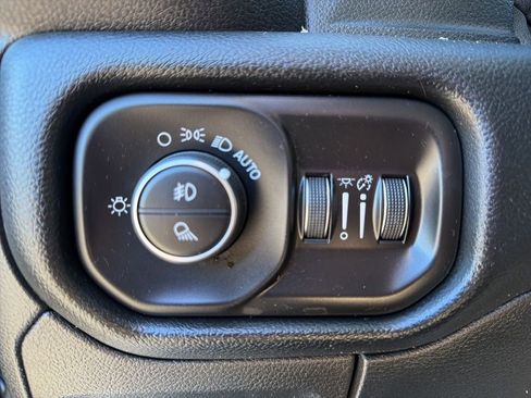 Used 2020 RAM 1500 Laramie image 48