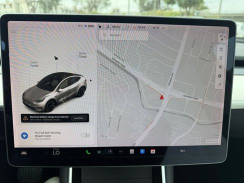 Used 2020 Tesla Model Y Long Range image 19