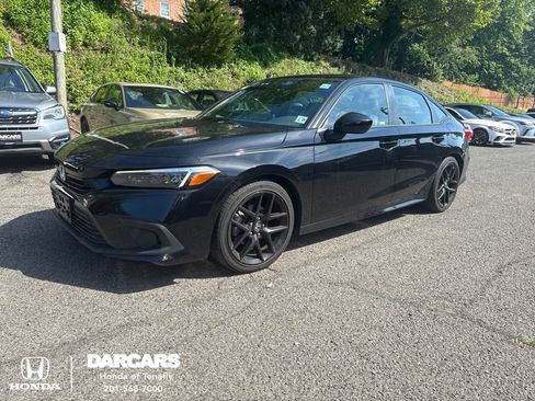 Used 2024 Honda Civic Sport image 1