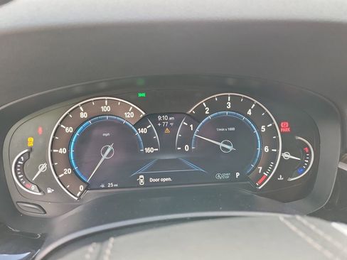 Used 2018 BMW 530i RWD image 32