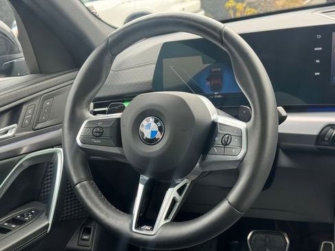 Used 2025 BMW X2 xDrive28i w/ M Sport Package AWD/4WD image 17