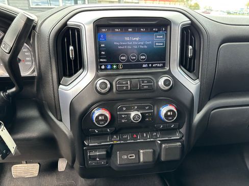 Used 2019 GMC Sierra 1500 SLE w/ Fleet Comfort Package image 11
