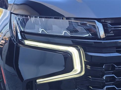 Certified 2023 Chevrolet Tahoe Z71 w/ Luxury Package image 10