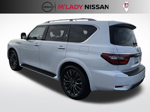 Used 2024 Nissan Armada Platinum w/ Captain's Chairs Package image 7