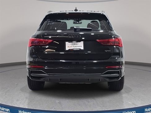 Certified 2025 Audi Q3 2.0T Premium w/ Convenience Package image 7