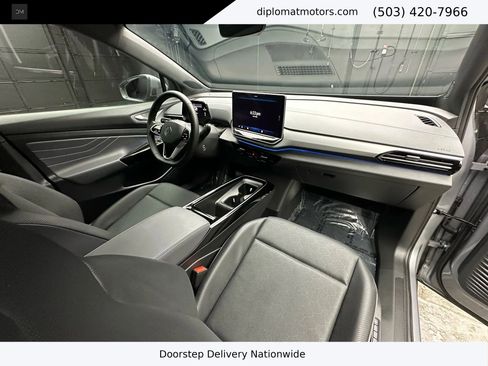 Used 2024 Volkswagen ID.4 Pro S image 19