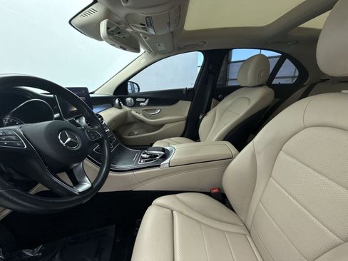 Used 2017 Mercedes-Benz C 300 Sedan w/ Premium 3 Package image 11