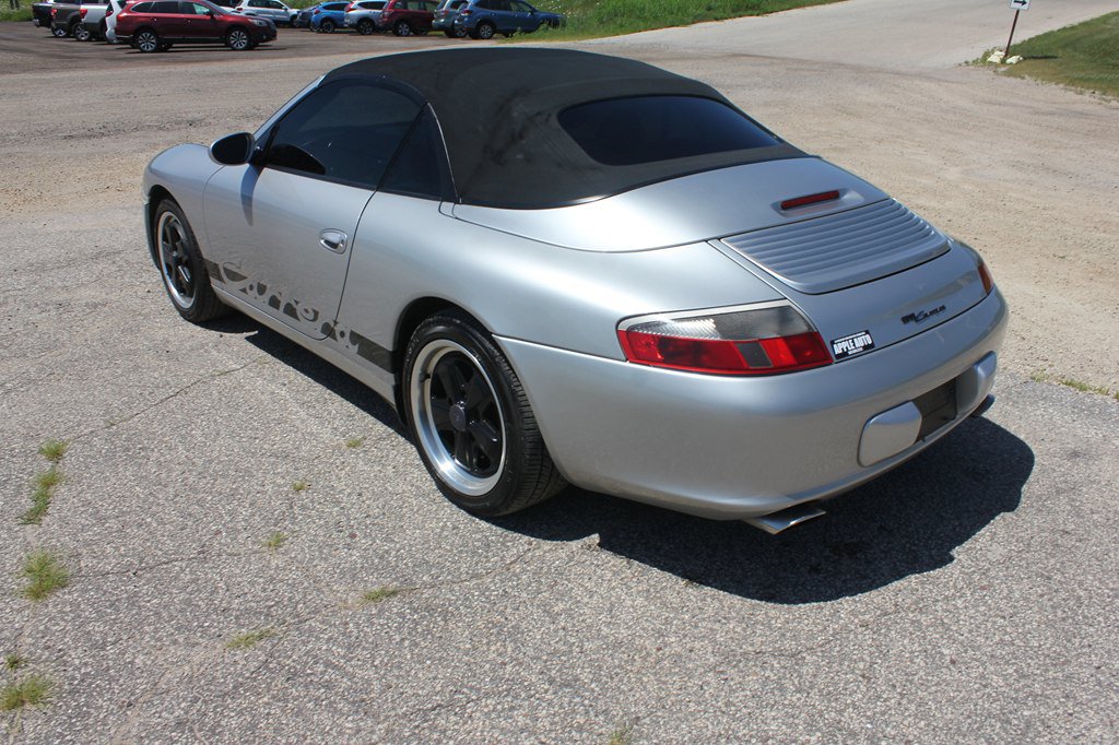 Used 2004 Porsche 911 Carrera RWD image 7