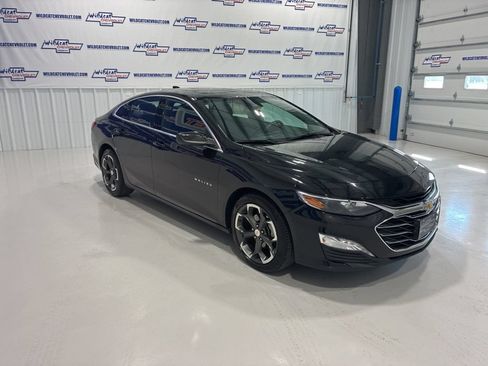 Used 2023 Chevrolet Malibu LT FWD image 8