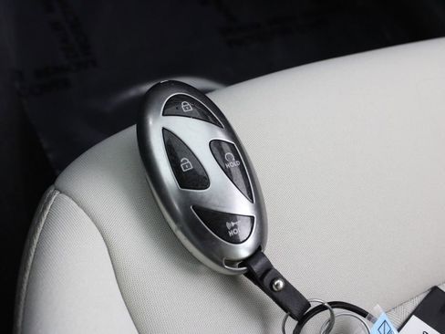 Used 2025 Hyundai Sonata SE image 27