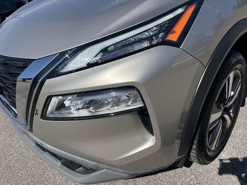 Used 2021 Nissan Rogue SL w/ Premium Package FWD image 9
