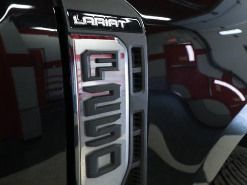 Used 2023 Ford F250 Lariat w/ Lariat Ultimate Package image 45