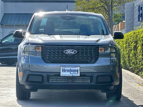 New 2026 Ford Maverick XLT w/ Black Appearance Package image 9