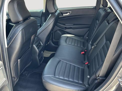 Used 2024 Ford Edge SEL AWD/4WD image 17
