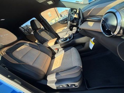 New 2026 Chevrolet Equinox ACTIV w/ Convenience Package III FWD image 21