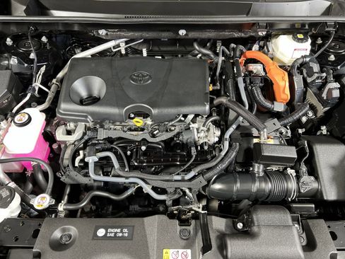 Used 2023 Toyota RAV4 LE image 26