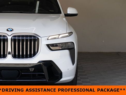 Used 2023 BMW X7 xDrive40i w/ Executive Package image 5
