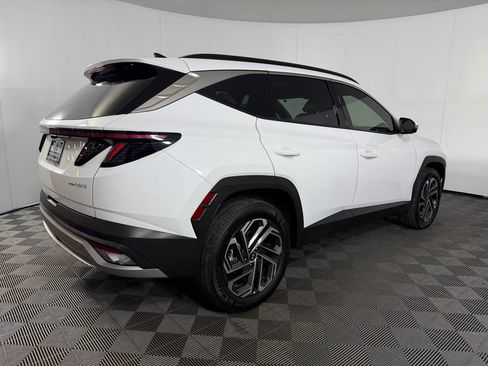 Used 2025 Hyundai Tucson Limited AWD/4WD image 6