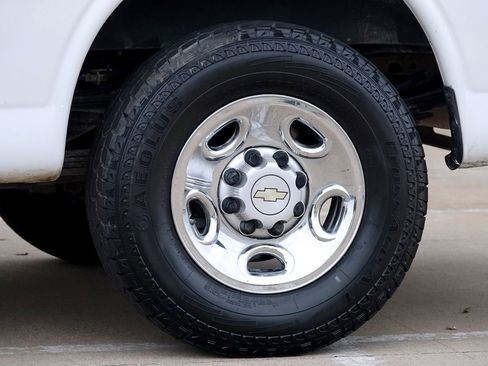 Used 2012 Chevrolet Express 2500 w/ Cold Climate Package image 24