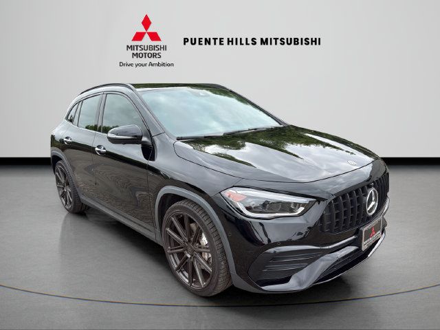 Used 2023 Mercedes-Benz GLA 35 AMG 4MATIC image 3