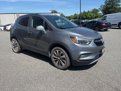 Used 2019 Buick Encore Essence w/ Safety Package II AWD/4WD image 9