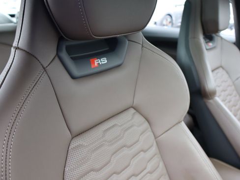 Used 2024 Audi RS e-tron GT image 20